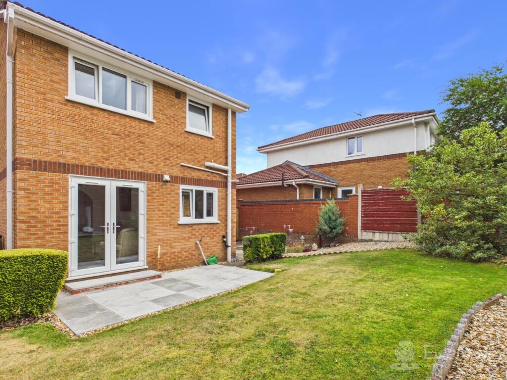 House in Stockport - View 4