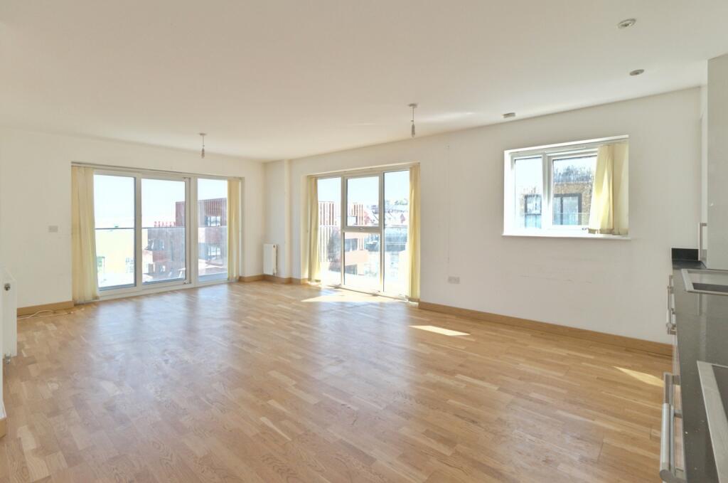 Apartment in Dartford - View 2