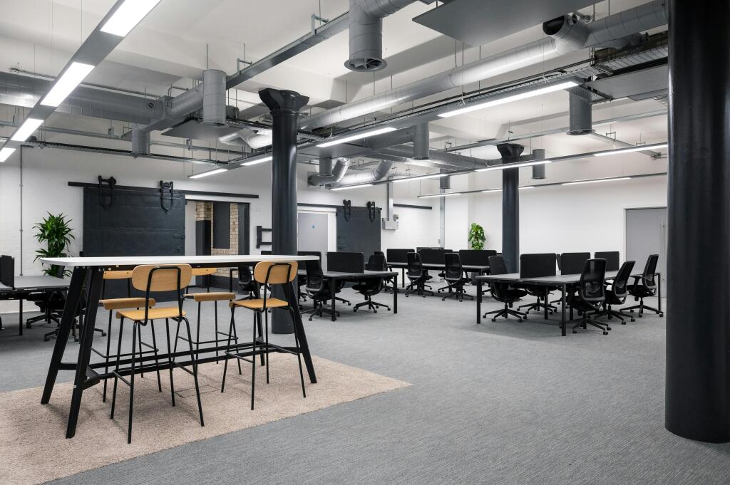 Ground Floor Fitted Suite