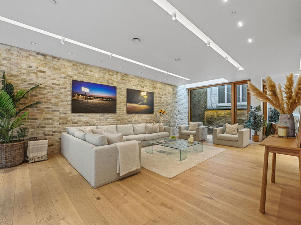 House in London, East Marylebone, Marylebone - View 3