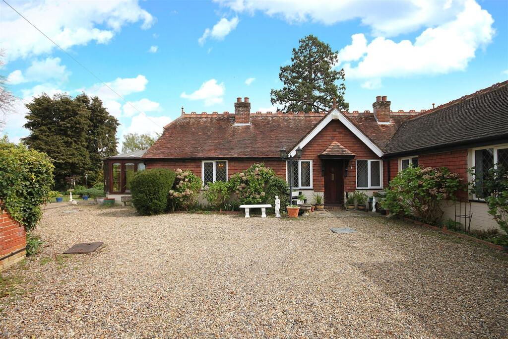 Main image of property: THE OLD STREET, FETCHAM, KT22