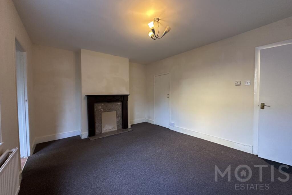 House in Canterbury - View 5