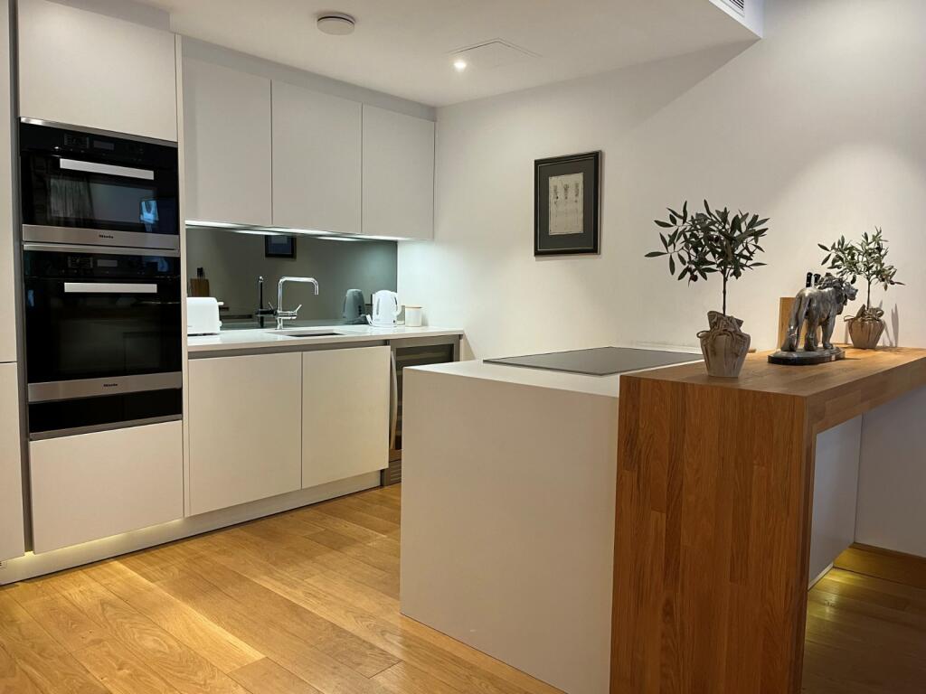 Apartment in London, Westminster, Millbank - View 4