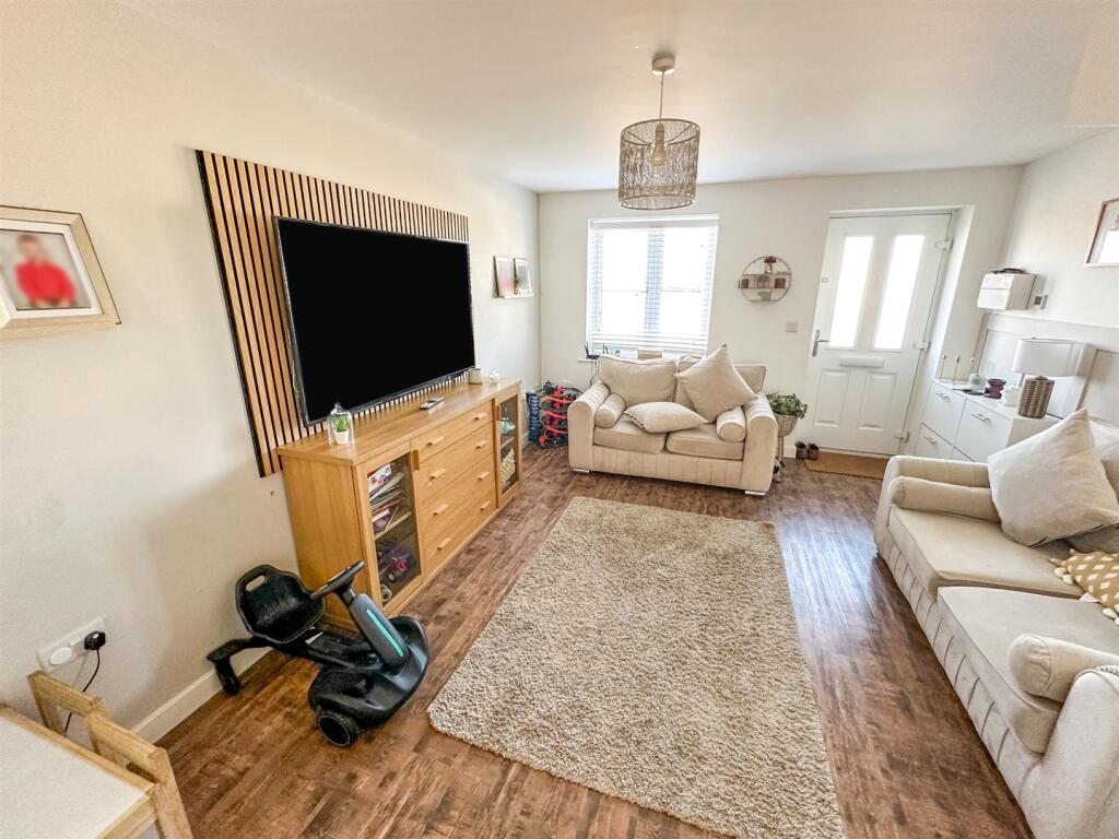 House in Northampton - More
