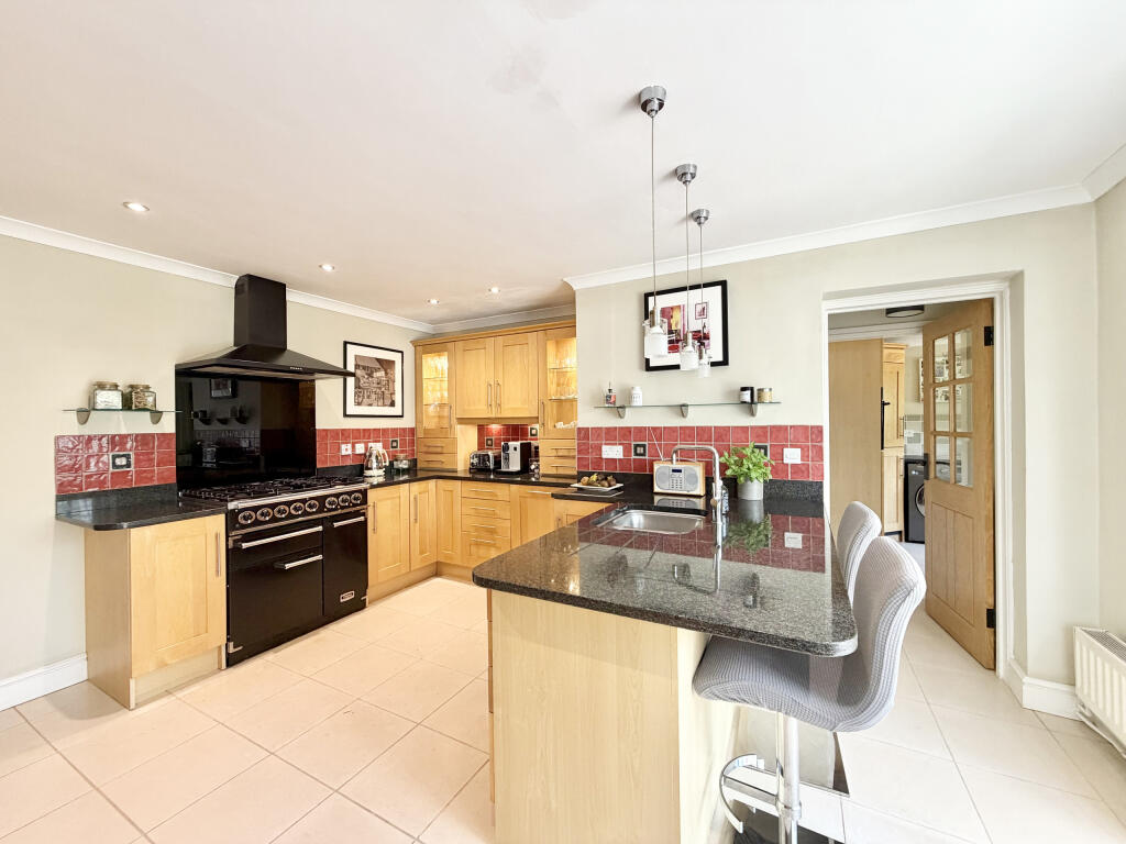 House in Taunton - View 4