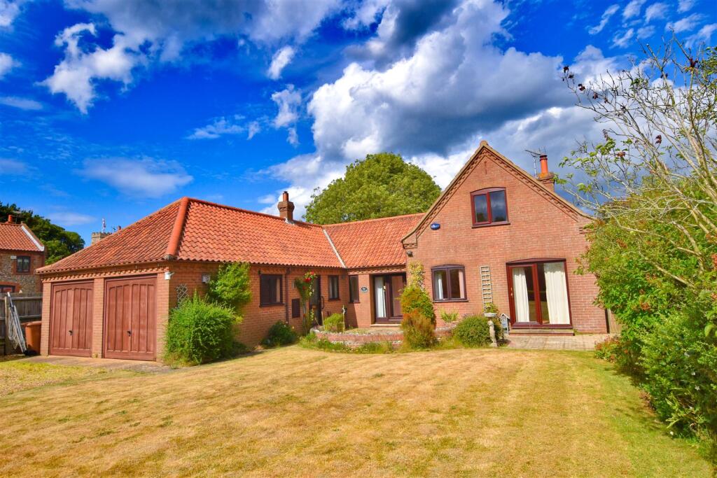 Main image of property: Starling Rise, Sidestrand, Cromer