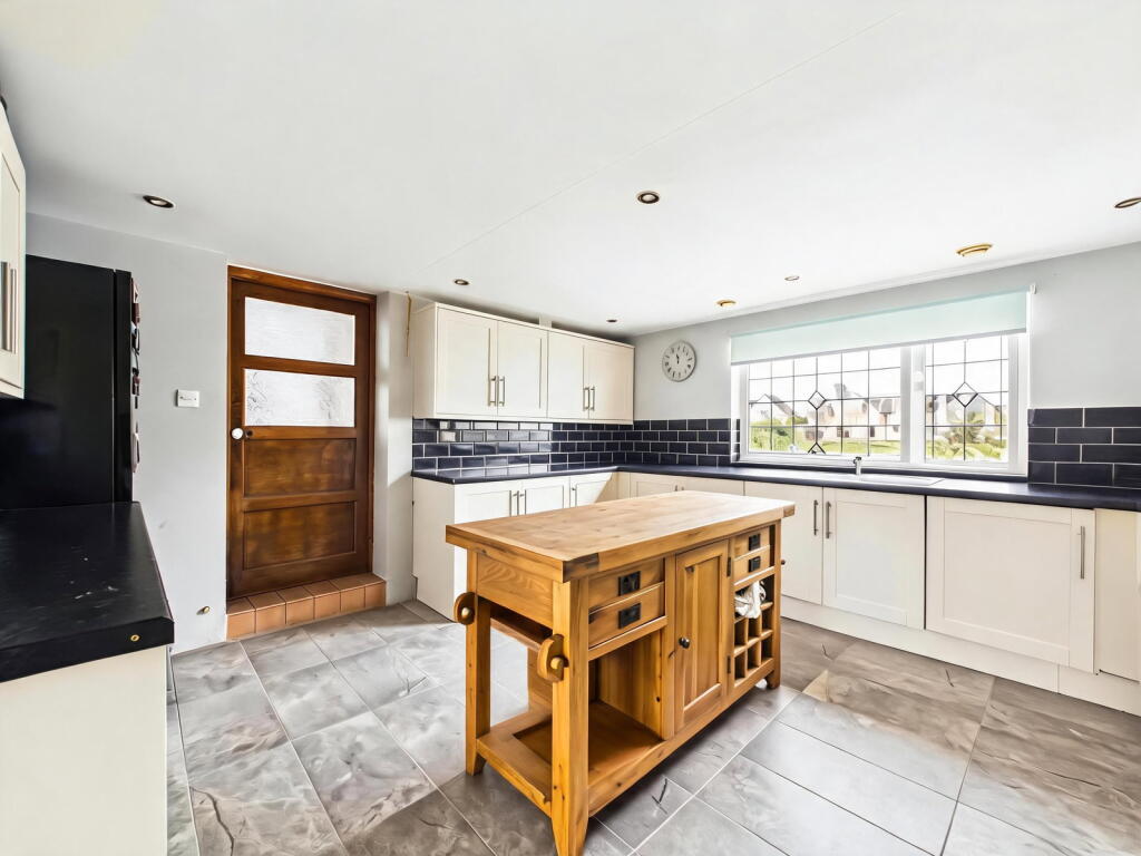 House in Ipswich - View 2