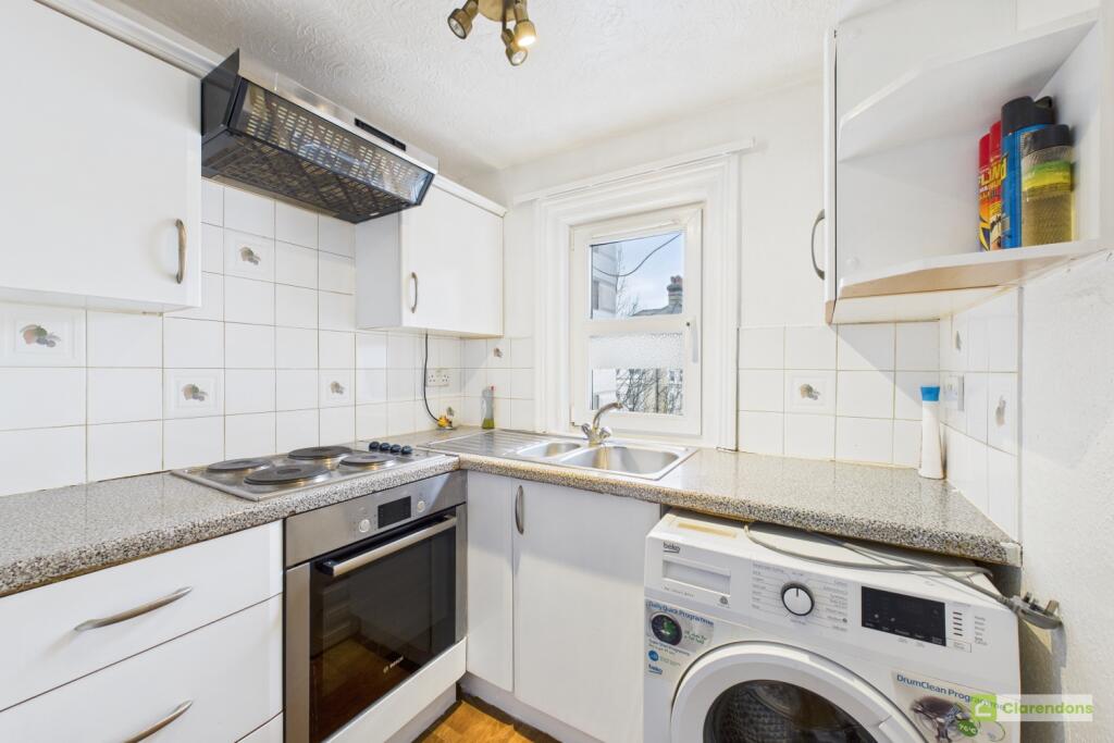 Apartment in Eastbourne, Little Chelsea, Meads - View 2