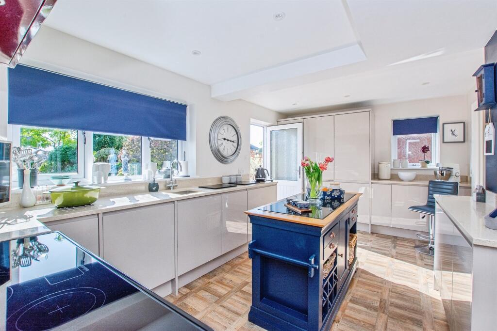 House in Peterborough - View 5