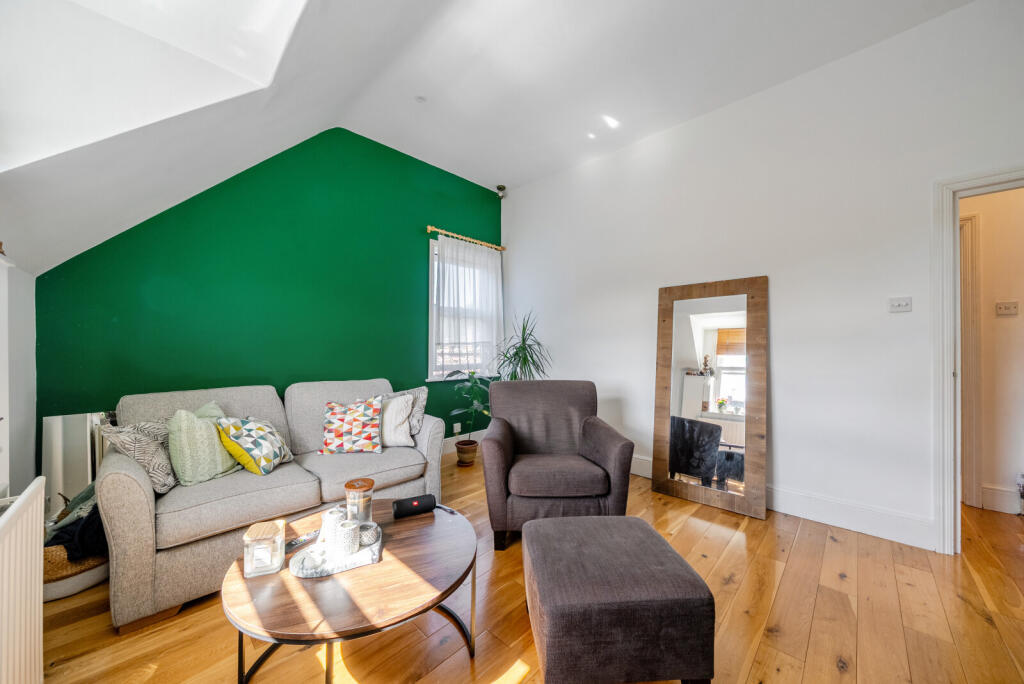 Waldegrave Road, Teddington, TW11 – pohled 4