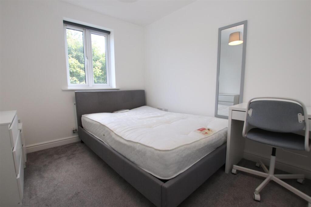 House in Bath - View 4