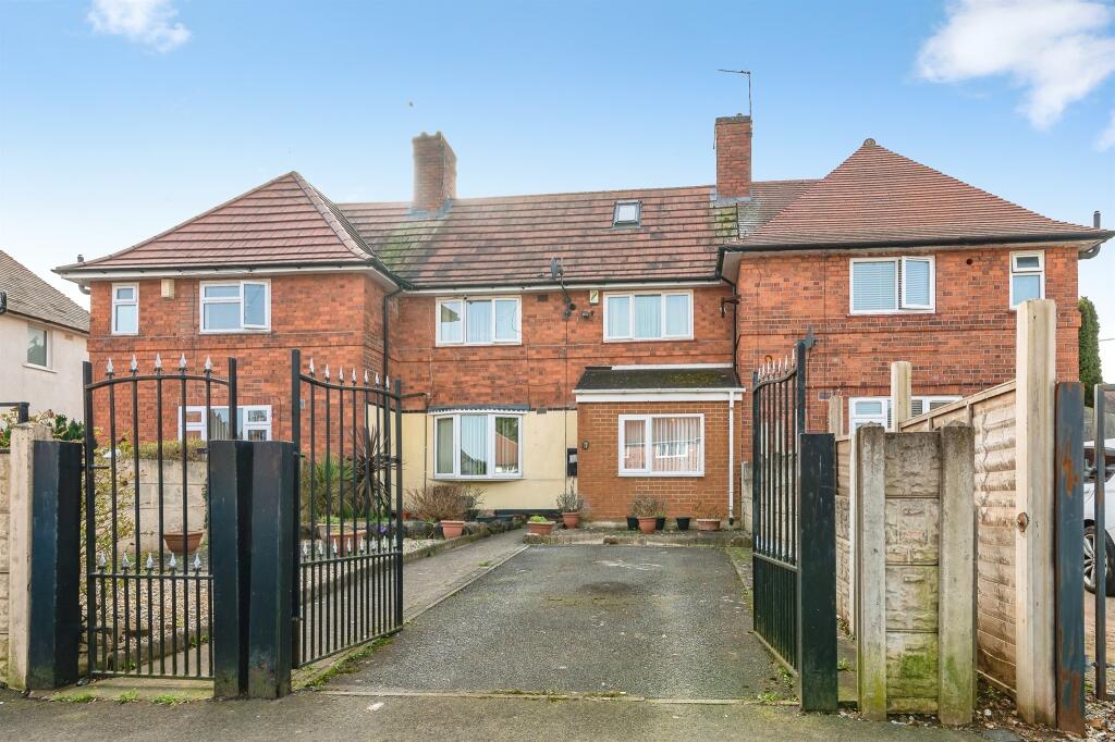 Main image of property: Rosslyn Drive, Nottingham