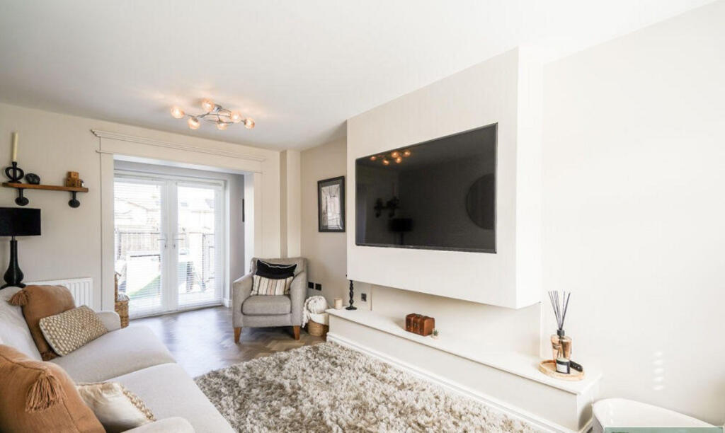 House in Sunderland - View 3