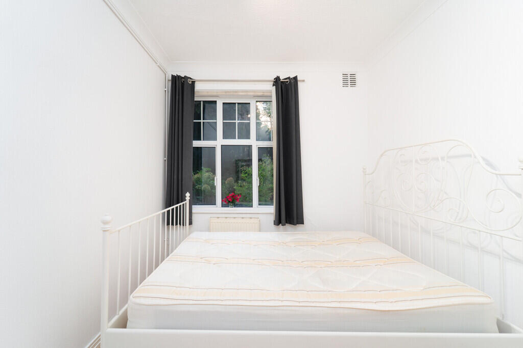 Belsize Grove, NW3 photo 4