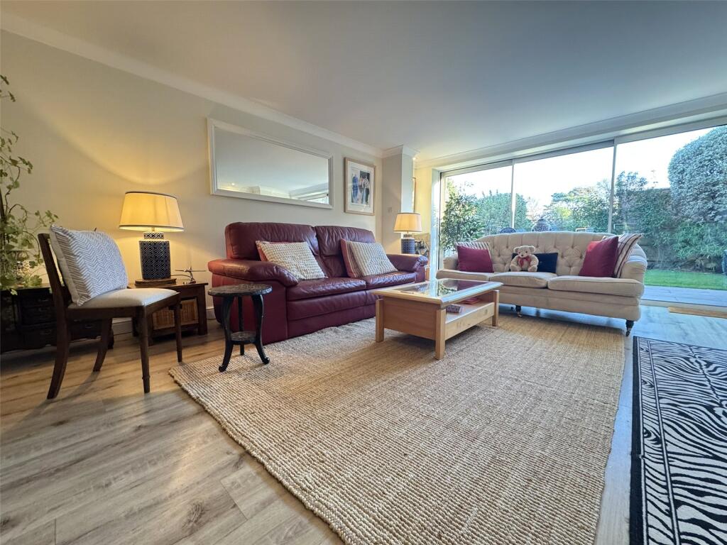 House in Lymington - View 3