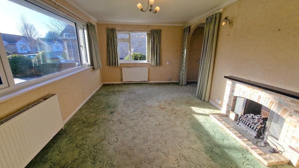 Meadow Drive, Bembridge, Isle of Wight, PO35 5XZ photo 2