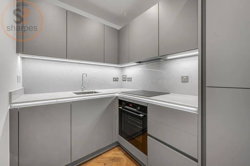 Main image of property: Lynne Court, London