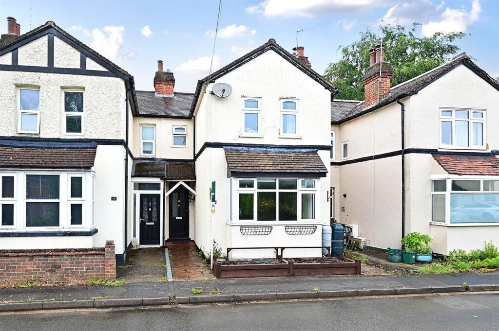 Main image of property: Lyndford Terrace, Fleet, Hampshire, GU52