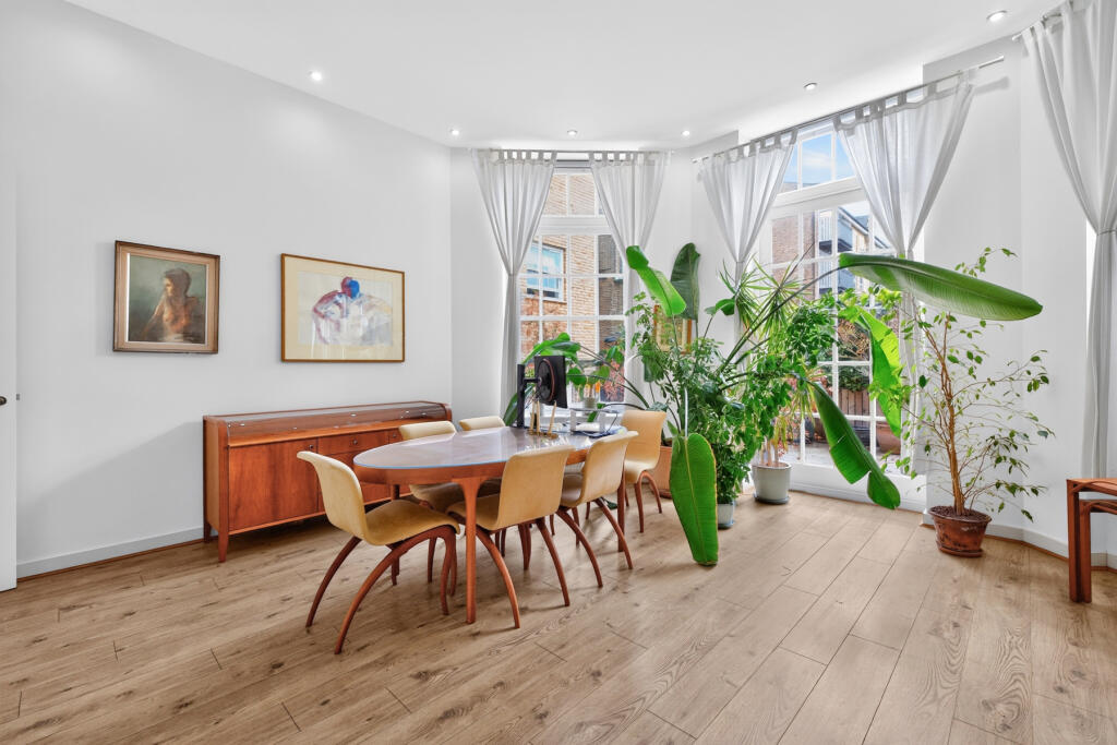 Main image of property: McCall Close, London, SW4