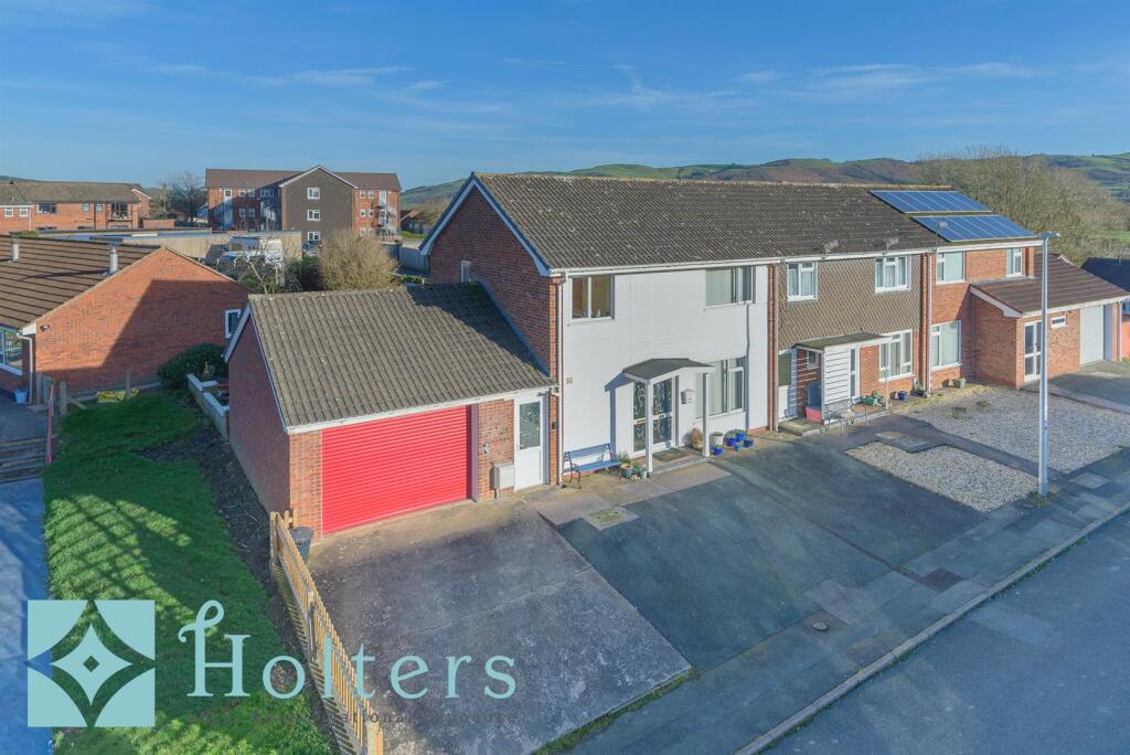 Main image of property: Maes Y Dre, Caersws