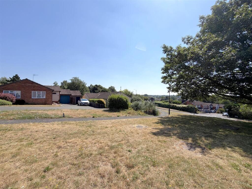 Main image of property: Lee Close, Woodloes Park,  Warwick
