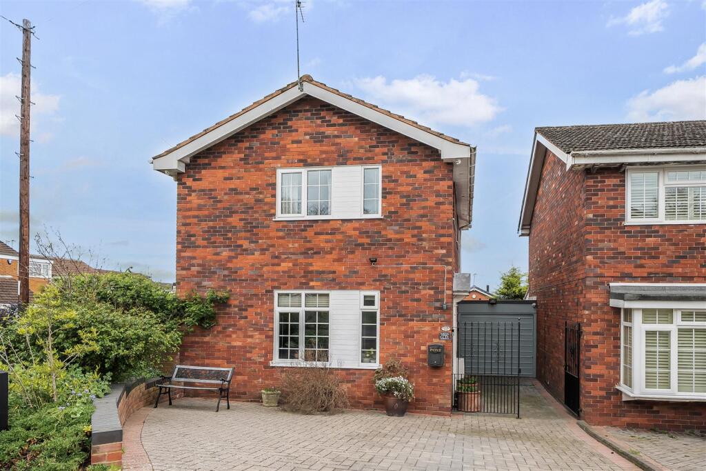 Main image of property: Gainsborough Mews, Kidderminster