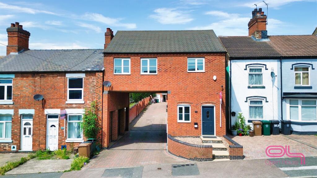 Main image of property: Swadlincote Road, Woodville