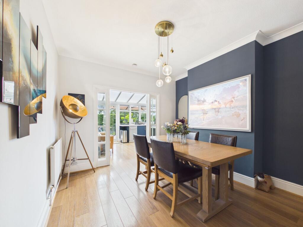 House in Nottingham, Porchester Gardens, Woodthorpe - View 3