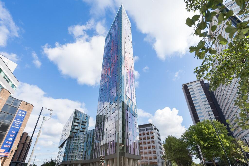 Main image of property: Saffron Central Square, Croydon, CR0