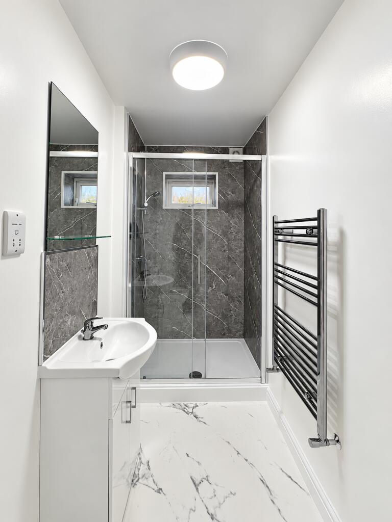 House in Peterborough - View 5
