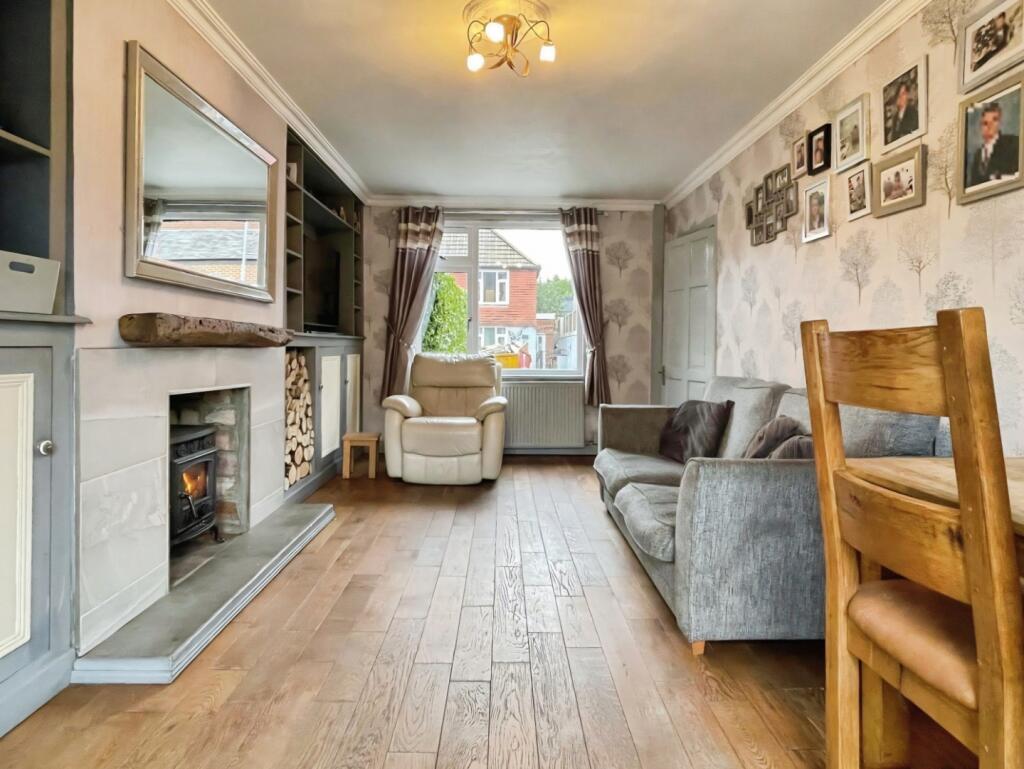 House in Stoke-on-Trent - More