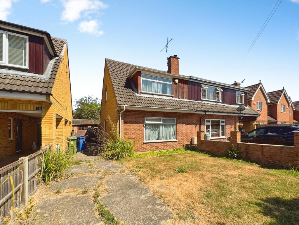 Main image of property: Ladywood Avenue, Farnborough, Hampshire, GU14