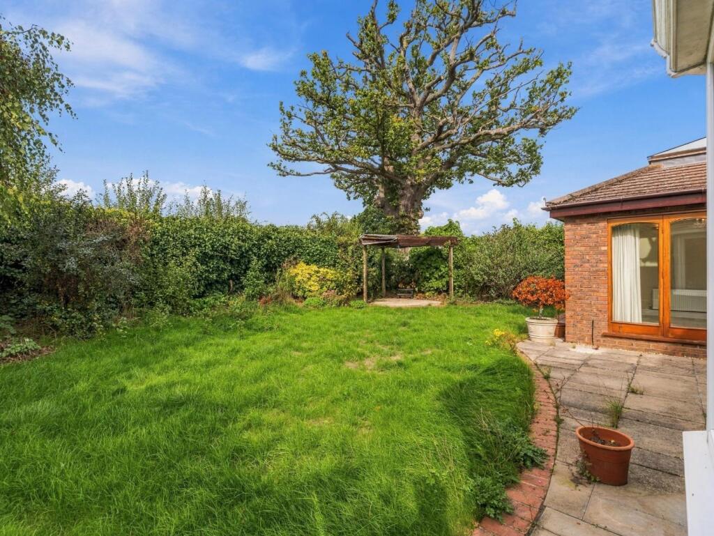 House in Warwick, Royal Leamington Spa - View 5