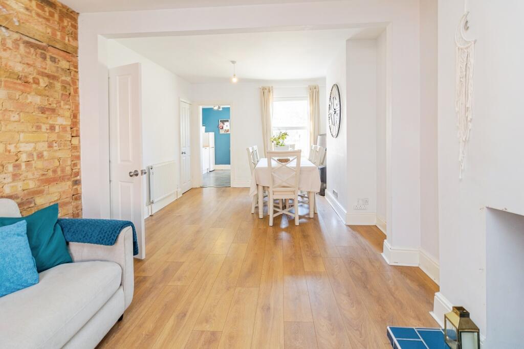 Main image of property: King Edward Street, New Bradwell, Milton Keynes, MK13