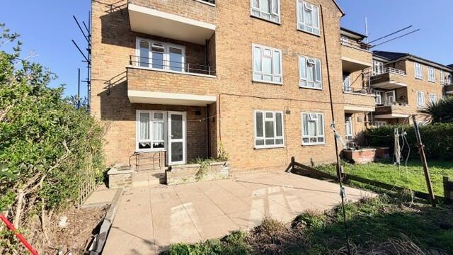 Main image of property: Braintree Road, Dagenham, RM10 7NB