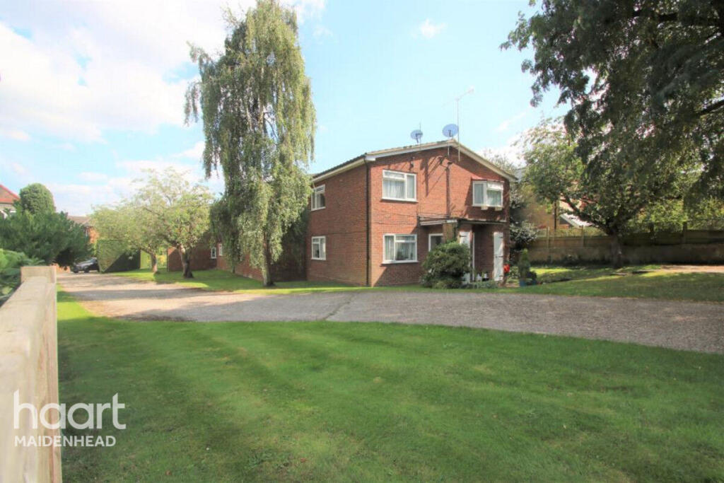 Main image of property: The Crescent, Maidenhead