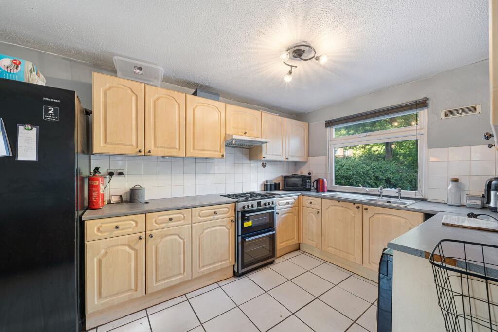 Humphreys Close, Murdishaw, WA7 photo 3