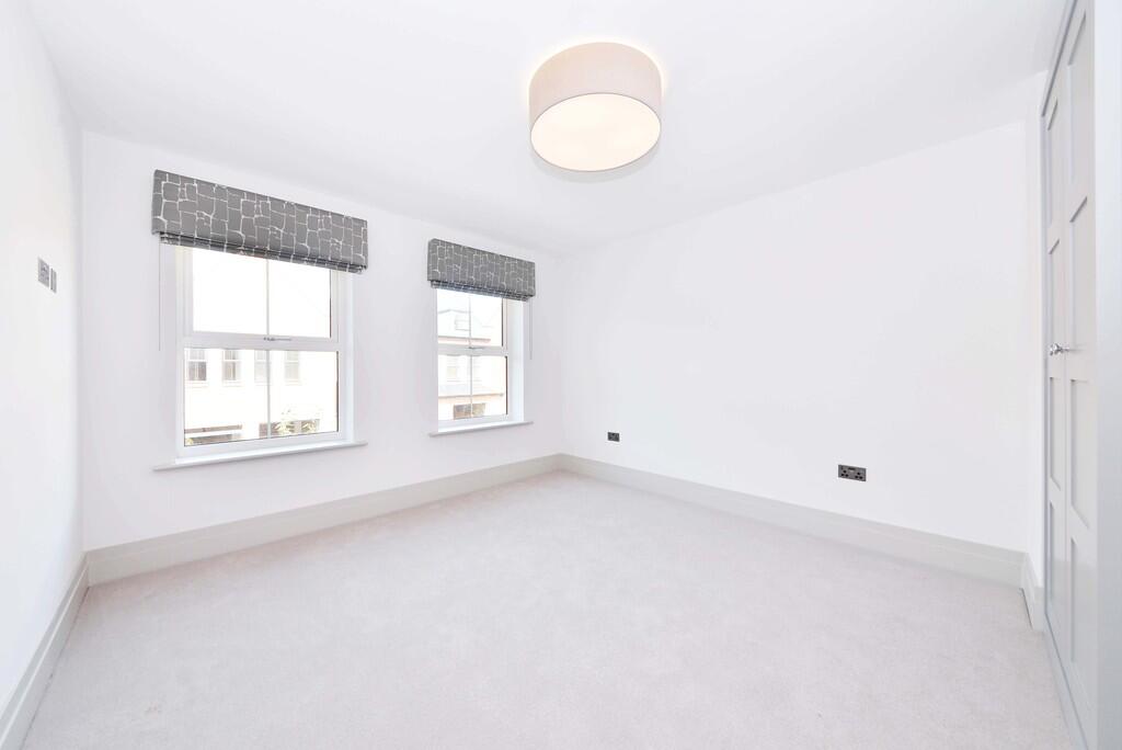 Additional image 20 of Claremont Gardens, Norfolk Road