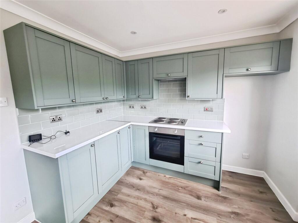 House in Southampton - View 5