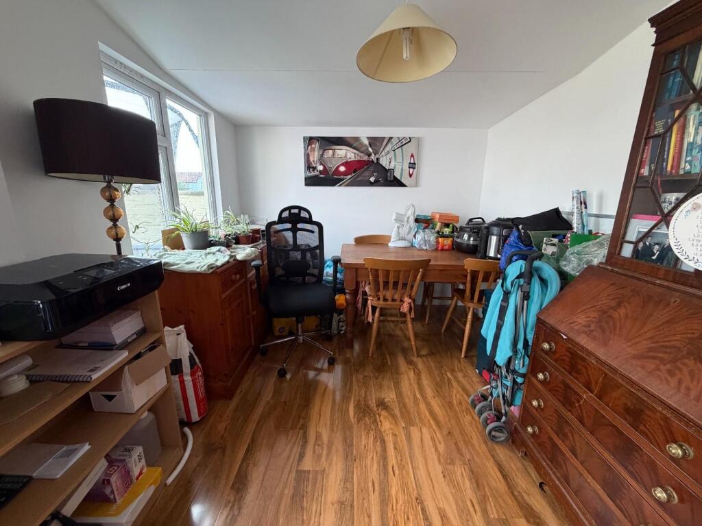 Additional image 10 of Oakfield Road