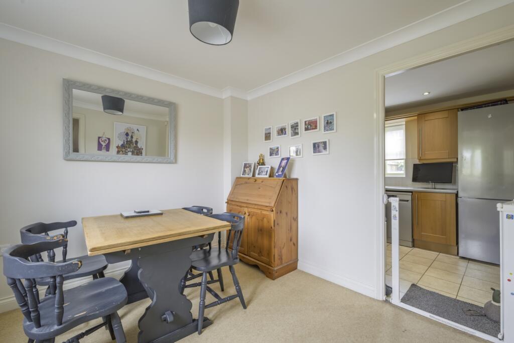 House in Cotswold, South Cerney - View 4