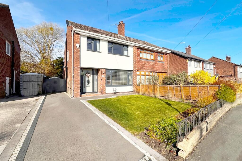 Main image of property: Cherry Tree Avenue, Poynton
