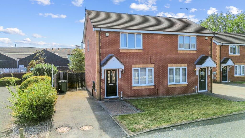 2-bed semi-detached on Yorkshire Gardens, St. Helens, WA10, £165,000