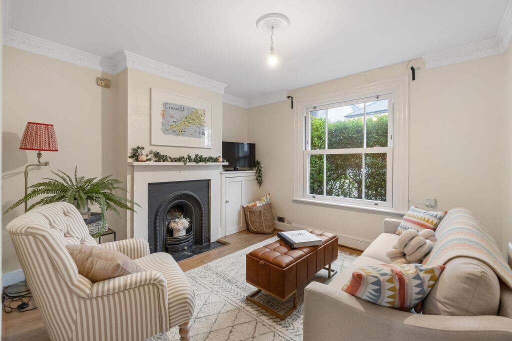 Anyards Road, Cobham, KT11 photo 3