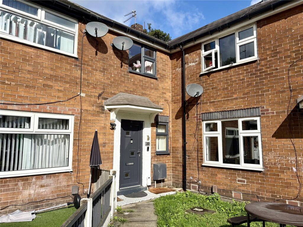 Main image of property: Littlemoor Lane, Oldham, Greater Manchester, OL4