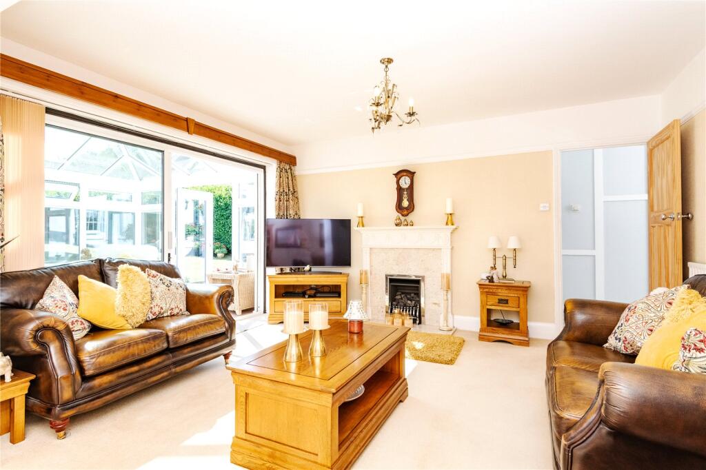 House in Worthing, Findon Valley - View 3