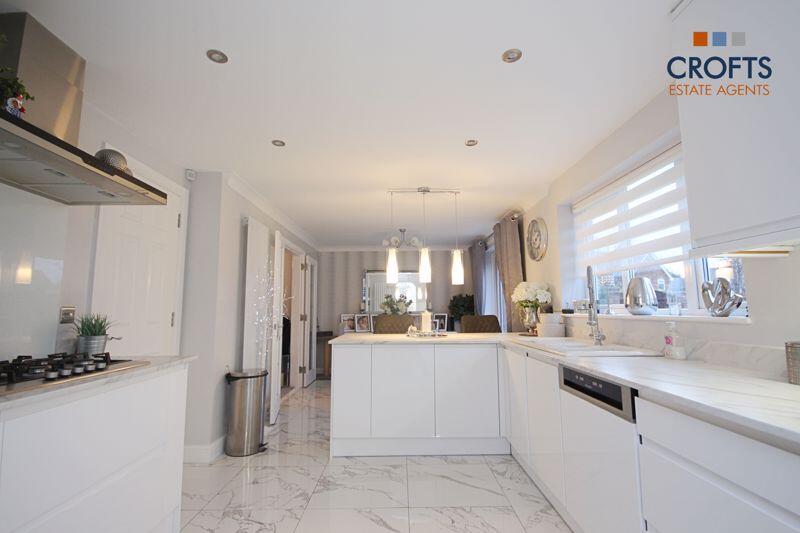 House in Grimsby, Healing - View 5