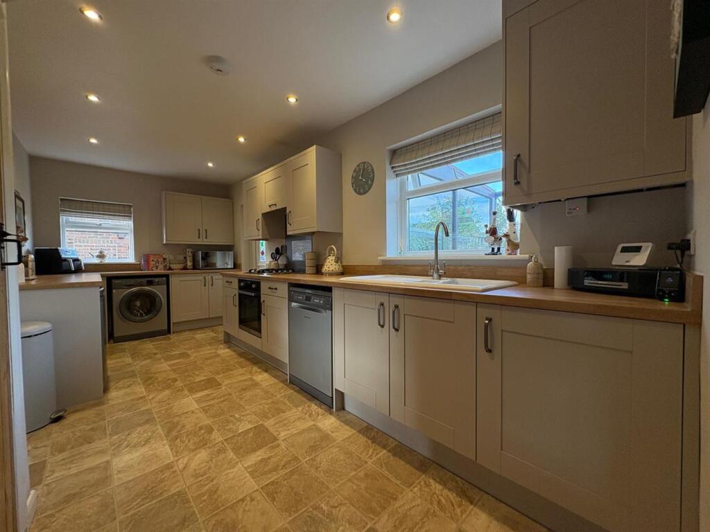 House in Brompton, North Yorkshire - View 4