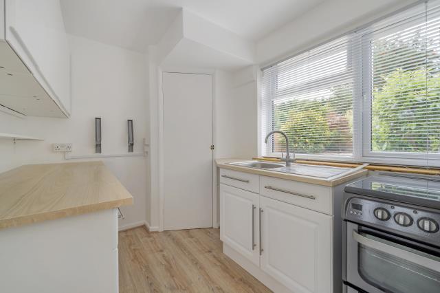 House in Reading - View 4