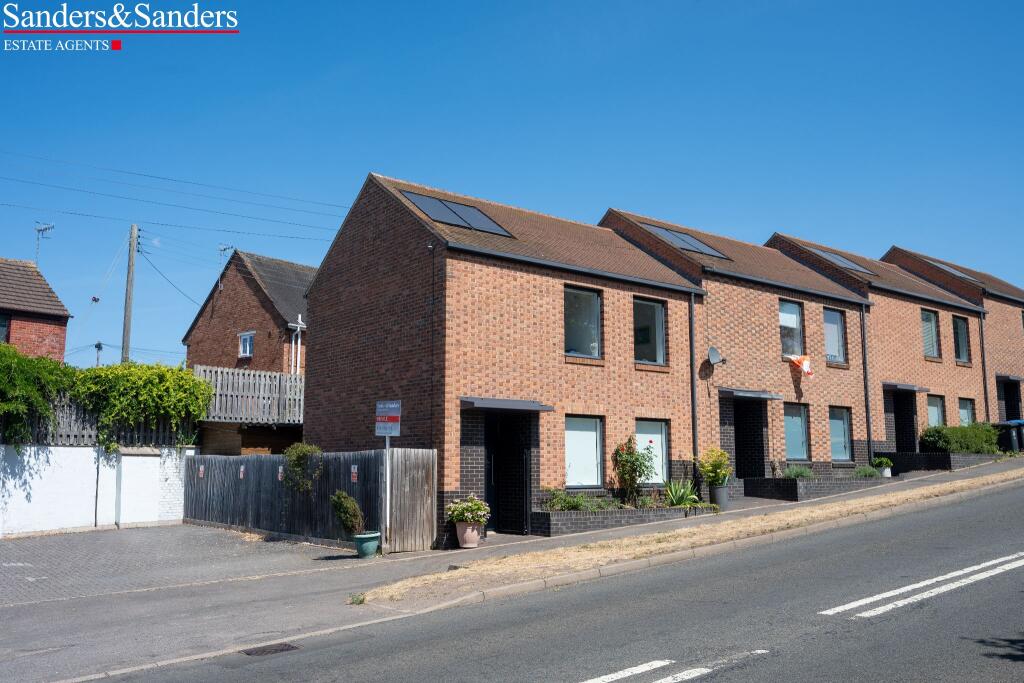 Main image of property: Plough Cottages, Tower Hill, Bidford-on-Avon, Alcester, B50
